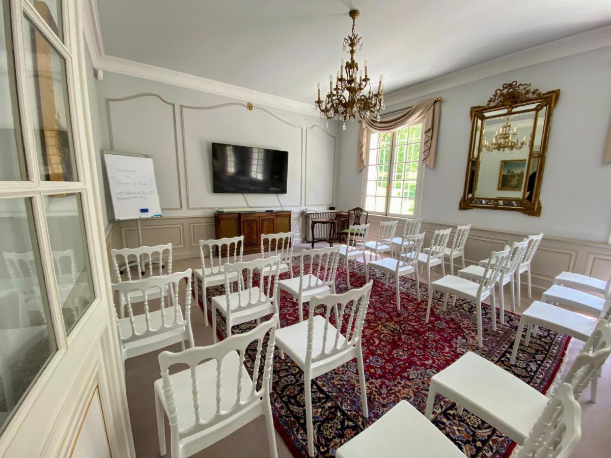 Manoir Et Appartements Avec Piscine Au Domaine De Bize Mirepoix Mirepoix  Eksteriør bilde