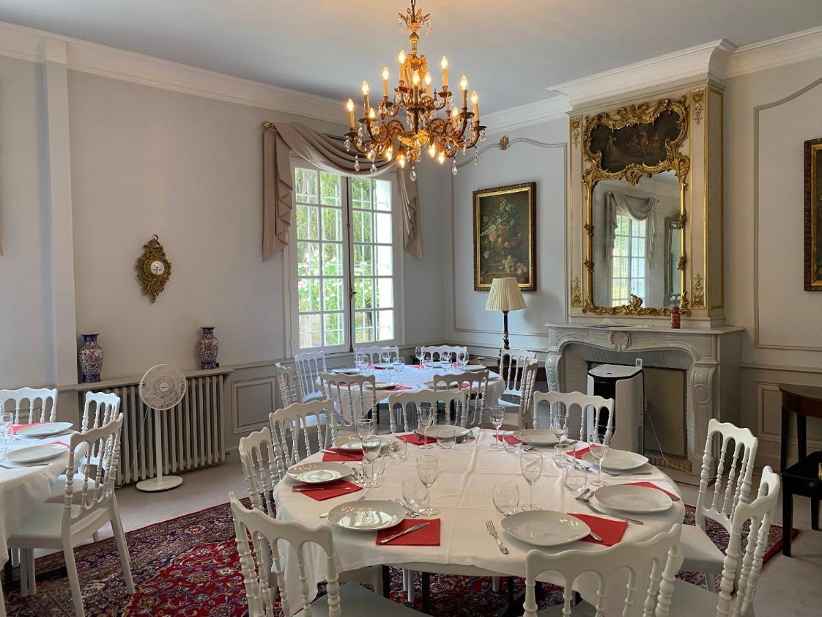 Manoir Et Appartements Avec Piscine Au Domaine De Bize Mirepoix Mirepoix  Eksteriør bilde